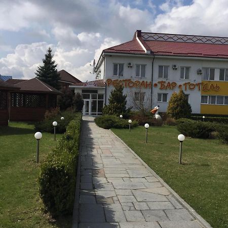 Готель "У Свата" Гришківці Бердичівський Р-Н Hryshkivtsi エクステリア 写真