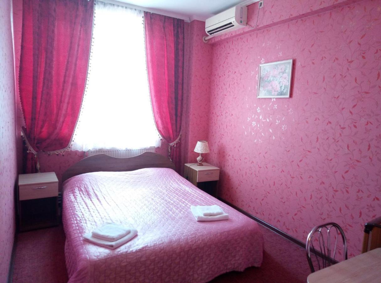 Готель "У Свата" Гришківці Бердичівський Р-Н Hryshkivtsi エクステリア 写真